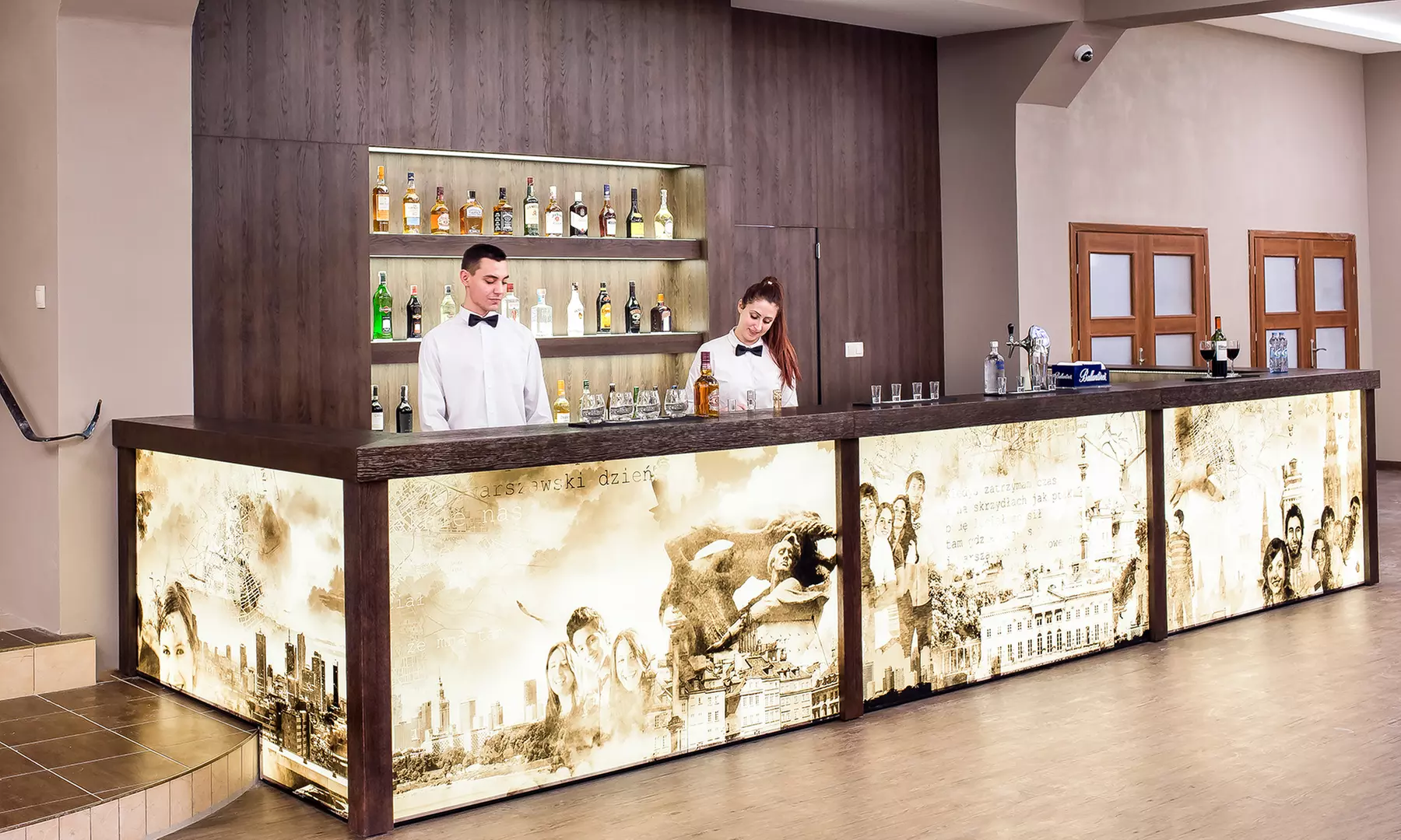 Raszyn k. Warszawy: pokój 2-os. z wyżywieniem, basenem i więcej