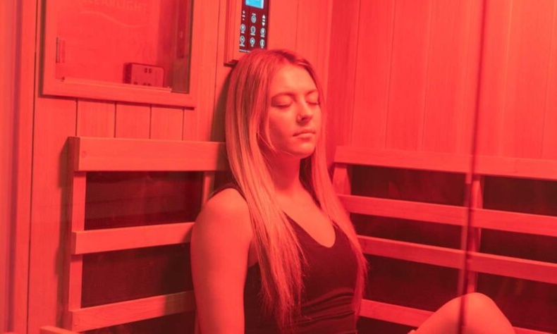 Infrared Sauna Sessions for Relaxation & Detox
