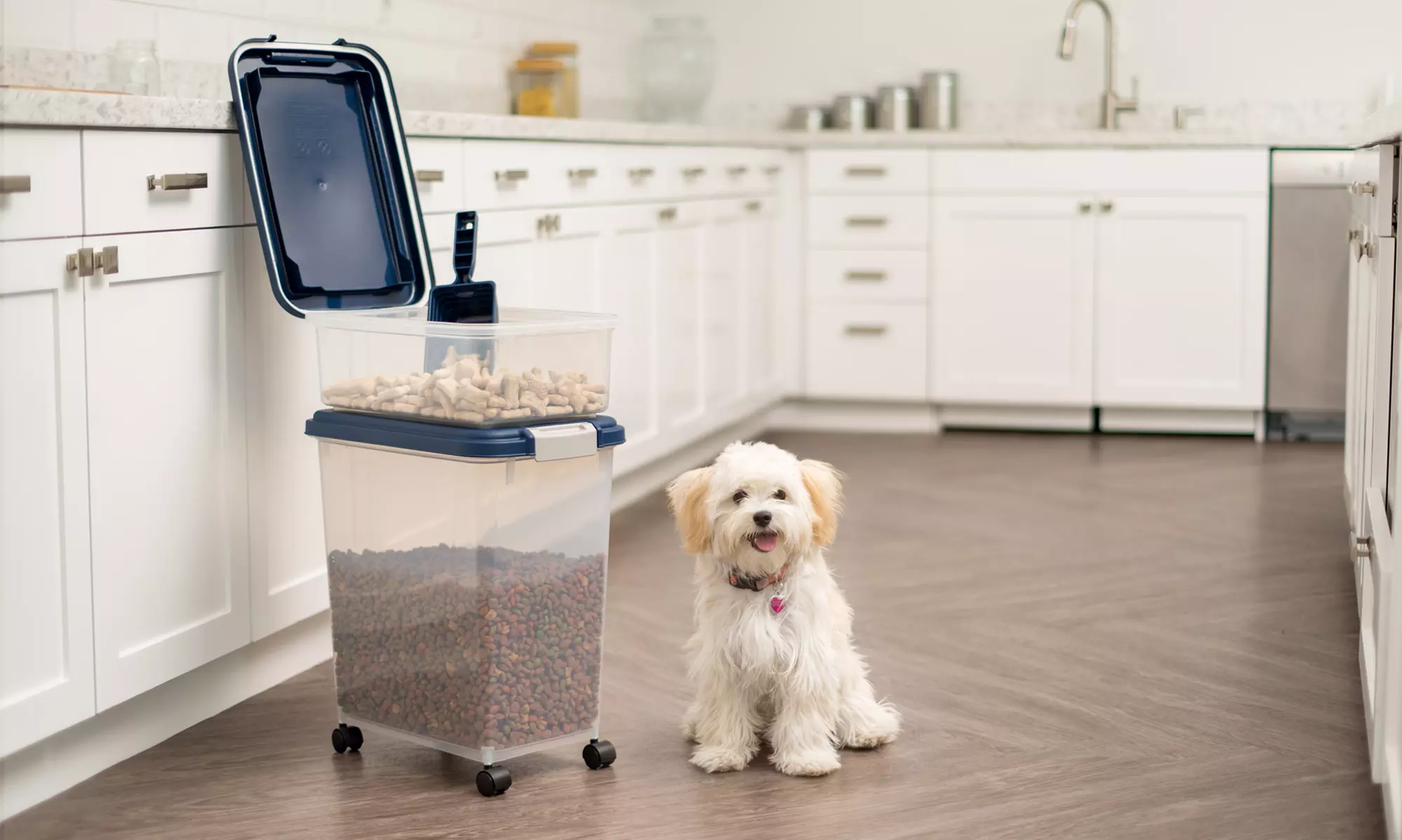 IRIS Airtight Pet Food Container and Scoop Combo (3-Piece) - Primary Image