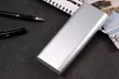 Aluminium-Powerbank 16.000 mAh mit 2 USB-Steckplätzen inkl. Versand - Second Medium