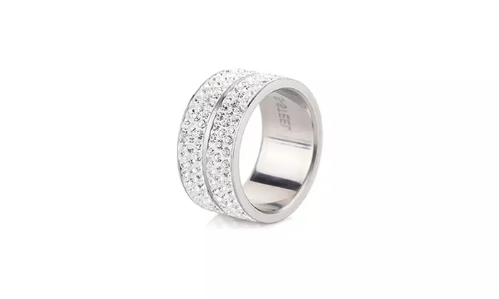 Eleganter Ring veredelt mit Kristallen von Swarovski® - Second Medium