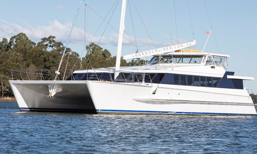 Image 1: Boxing Day Sydney Harbour Cruise with Buffet & Drinks