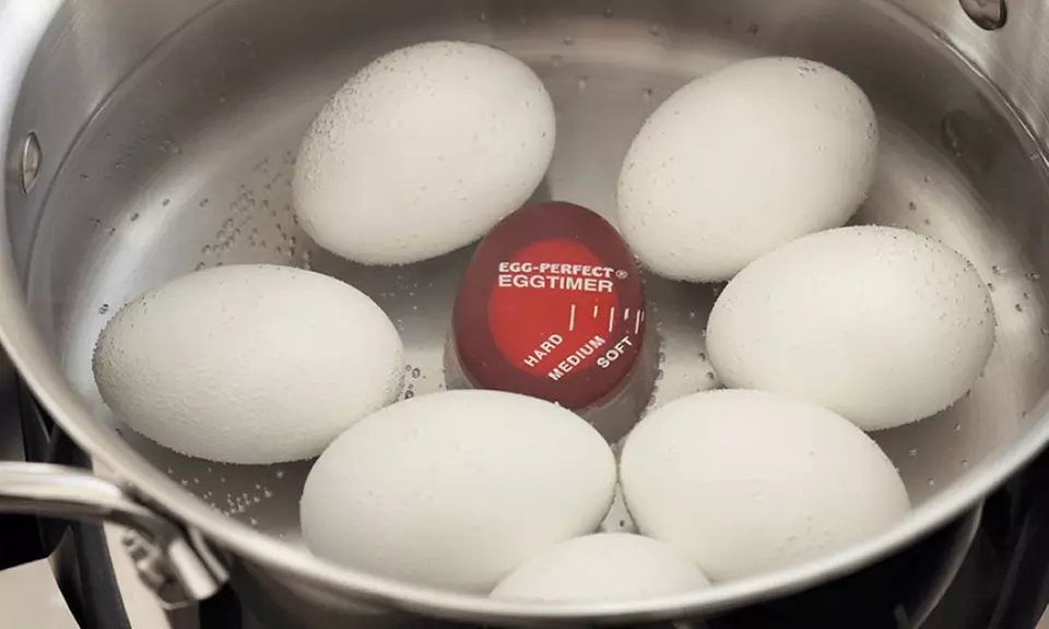 1x, oder 2x Eieruhr mit Farbwechsel zum Mitkochen, inkl. Versand - Primary Image