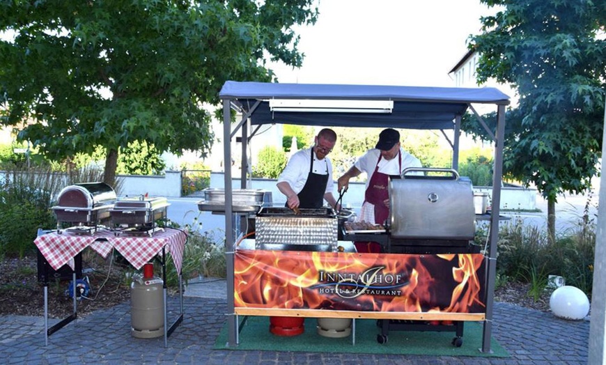 Image 12: Bayern: 2-4 Nächte mit Halbpension im Hotel & Restaurant Inntalhof