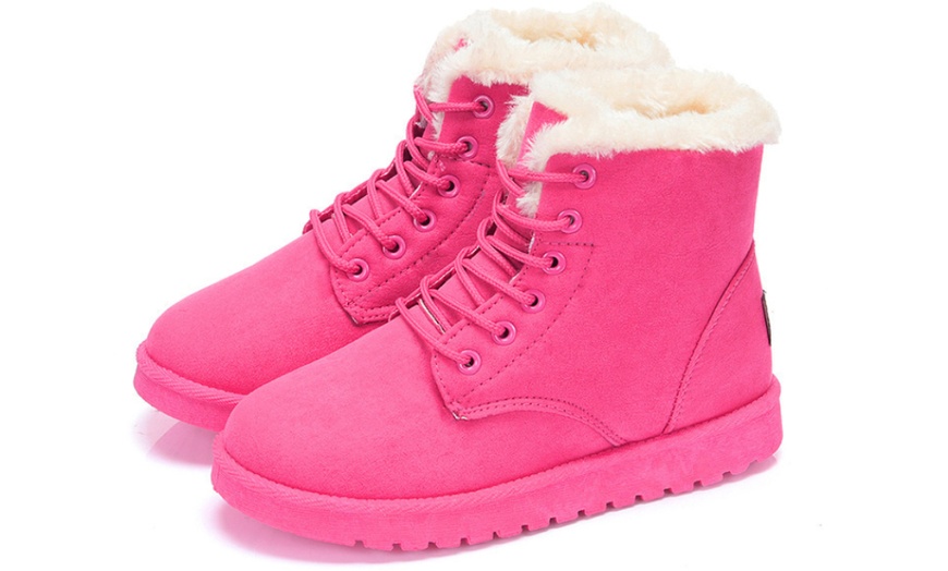 Image 8: Women's Winter Martin Boots