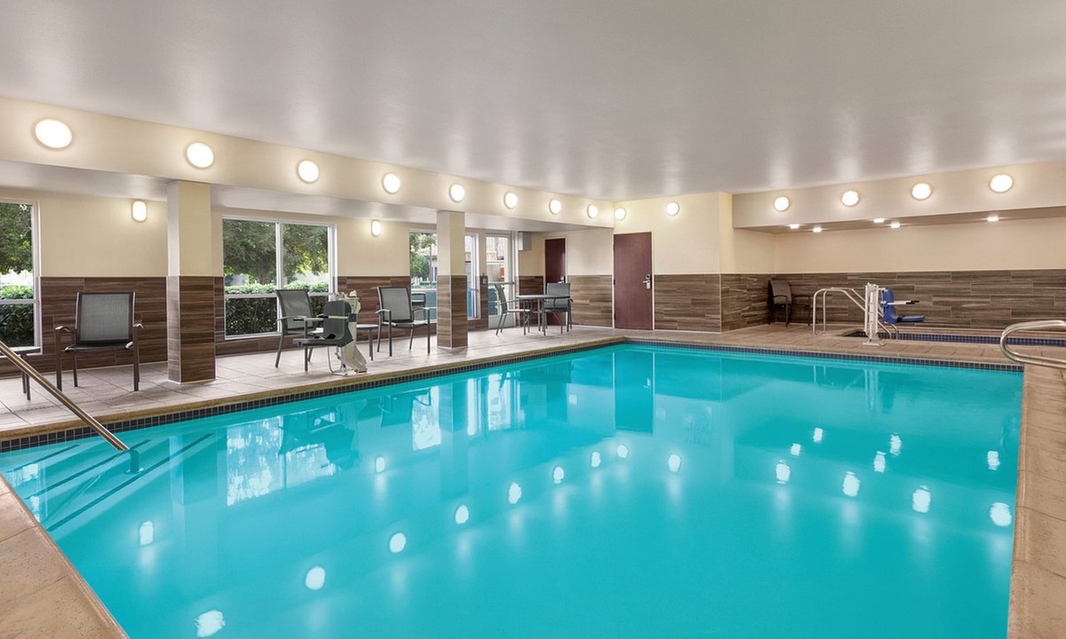 Modern Hotel in CA