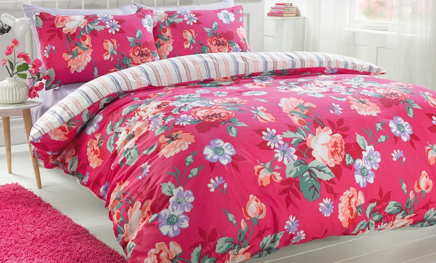 Image 12: Easy Care Duvet Sets