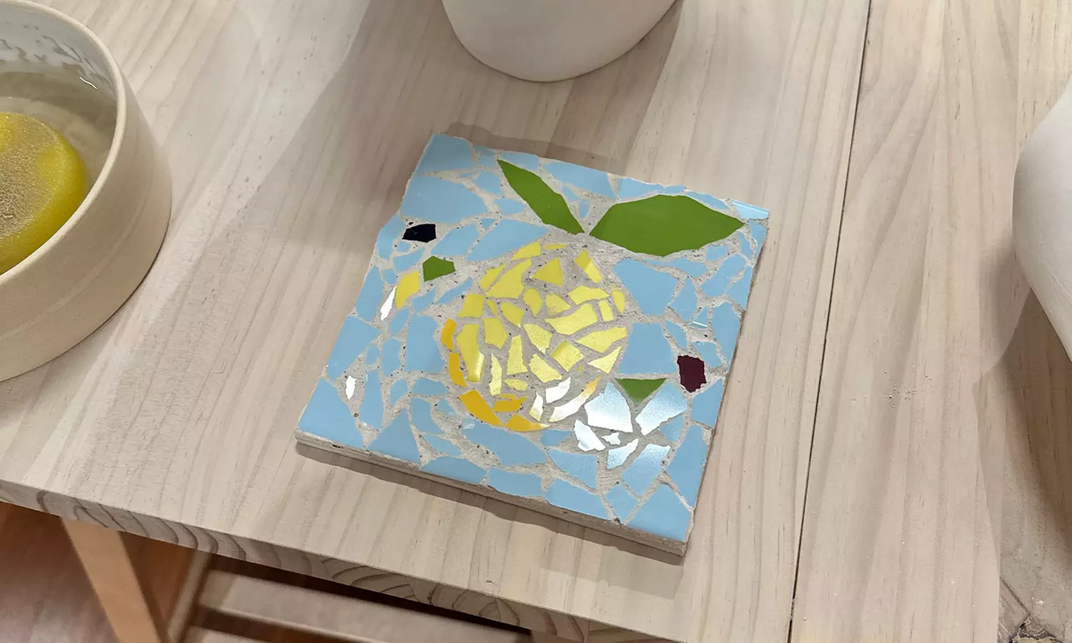 Taller de mosaico inspirado en Gaudí con bebida para 1 o 2 personas