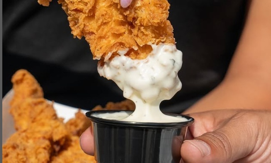 Image 5: Up to 25% Off on Chicken / Buffalo Wings at Fatburger Corona