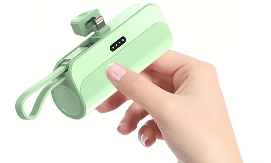 Image 4: Pocket Capsule Mini Compact Portable Charging Bank