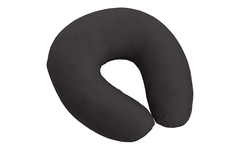 Image 2: Travel Neck Pillow