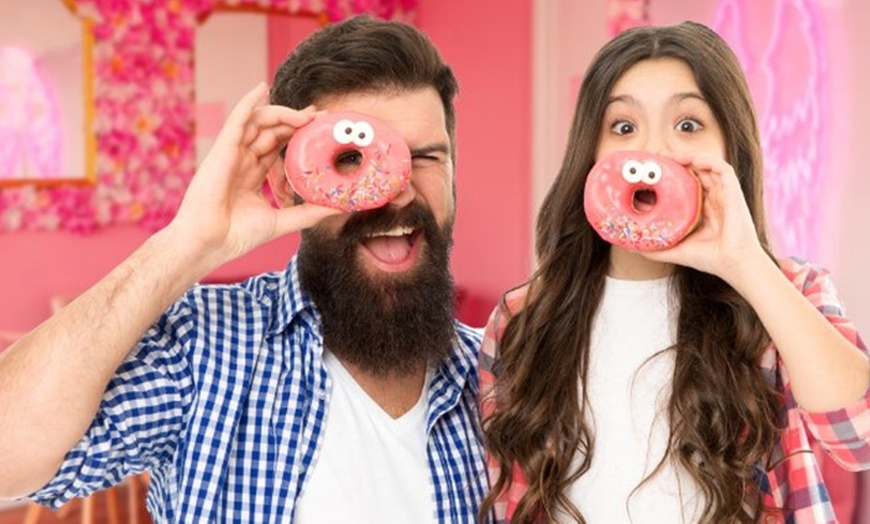 Image 3: Los mejores donuts personalizados y bubble teas de Málaga te esperan