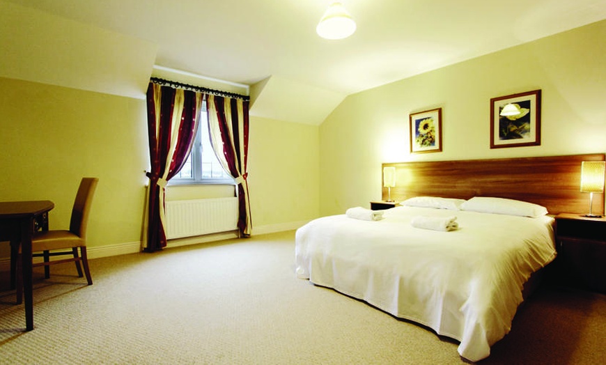 Image 3: Co. Wicklow: Up to 5-Night Stay with Leisure Access