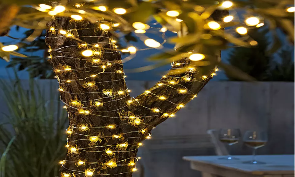 1 of 2 lichtslingers op zonne-energie voor binnen en buiten