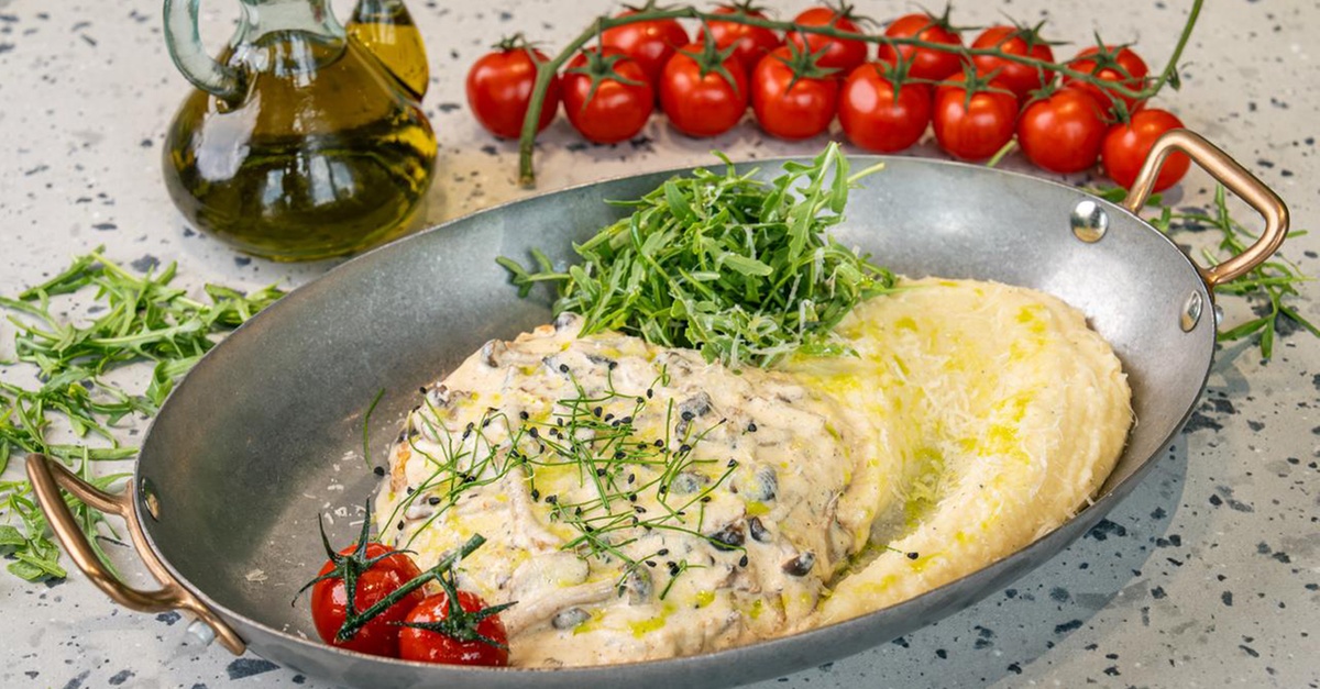 Mediterranean & International Breakfast Dining Experience Mediterranean & International Breakfast Dining Experience