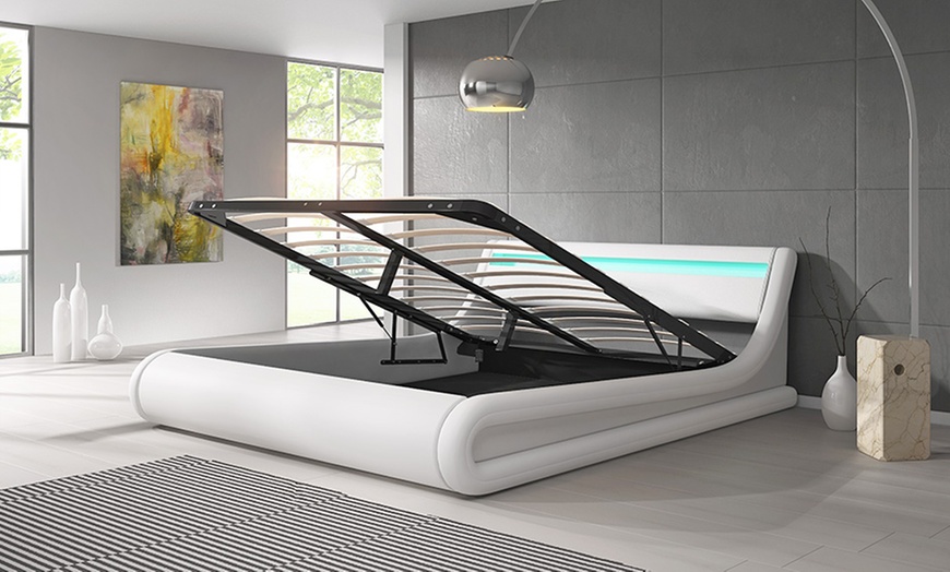 Image 1: Cama doble con canapé