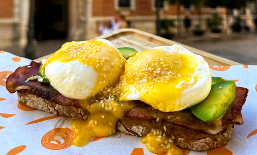 Image 4: ¡Sabores inigualables! Menú para 2 o 4 personas de cocina fusión