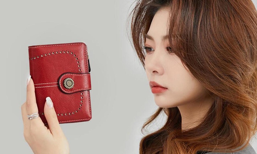 Image 14: RFID-Blocking Wallet for Women 