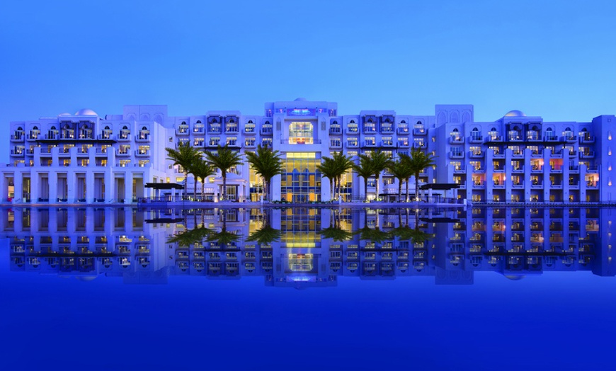 Image 1: Abu Dhabi: 5* Stay with Half Board