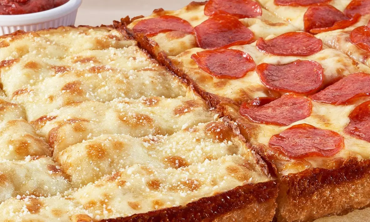15% Cash Back at Jet's Pizza - Primary Image