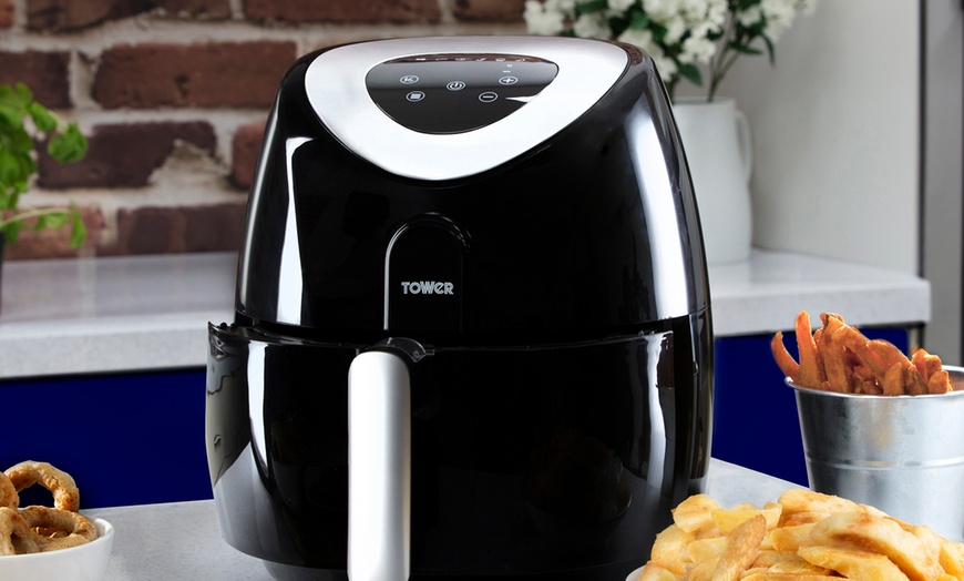 Image 4: Tower 4.3L Digital Air Fryer