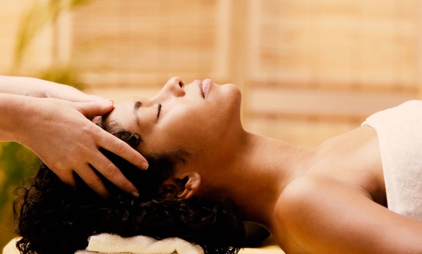 Image 2: Relax & Rejuvenate: 30, 60, or 90-Min Massage – Single or Two Sessions