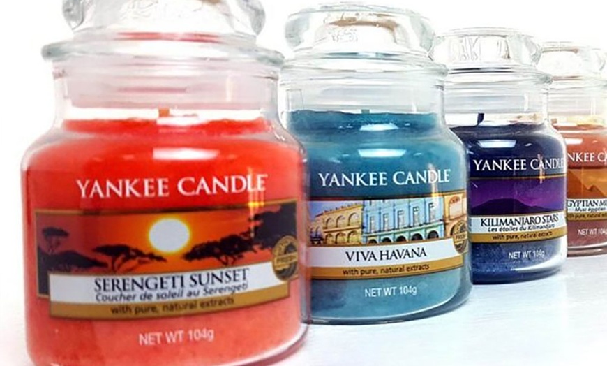 Image 6: Yankee Candle Assorted Bundle