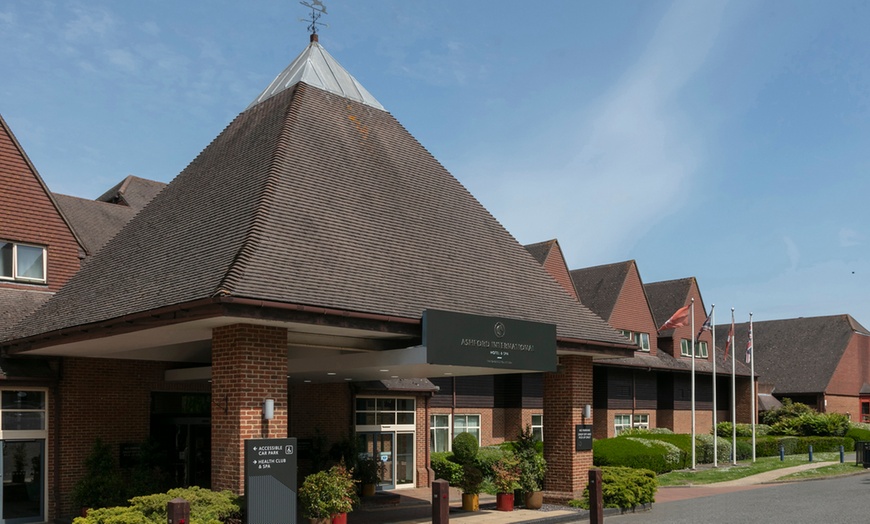 Image 7: Spa, Lunch & Prosecco | 18 Locations | QHotels (Up to 50% Off)