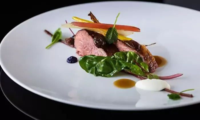 Escapade gourmande et mélodieuse sur la Seine avec nuitée en option