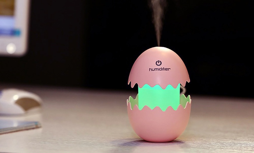 Image 6: Egg-Shaped LED Humidifier