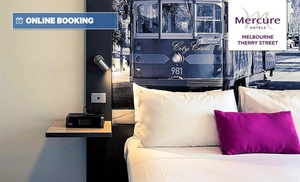 Melbourne CBD: 4* Queen Studio Stay with Late Check-Out