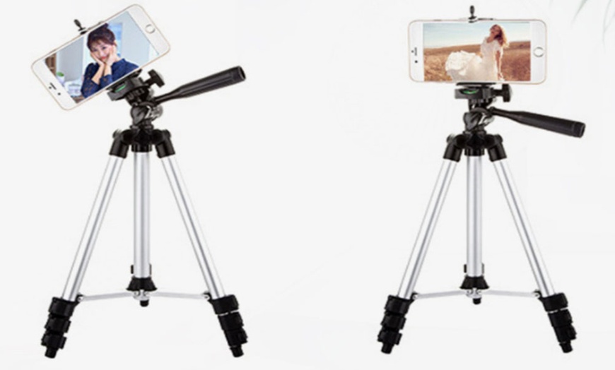 Image 6: Camera Tripod Stand