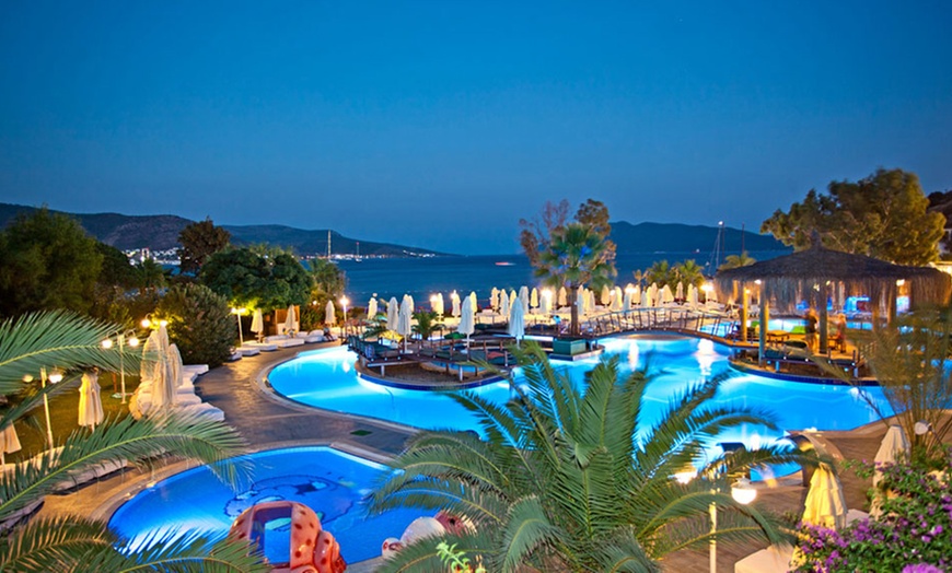 Image 4: ✈ Bodrum: Up to 7-Night All-Inclusive Holiday with Transfers