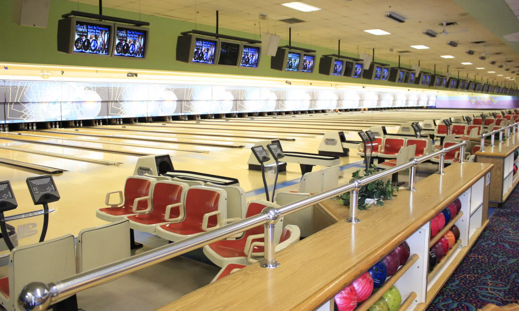 C$30 for Two-Hour Bowling Outing for Up to Six with Shoe Rental at Classic Bowl (Up to C$95.92 Value) - Primary Image