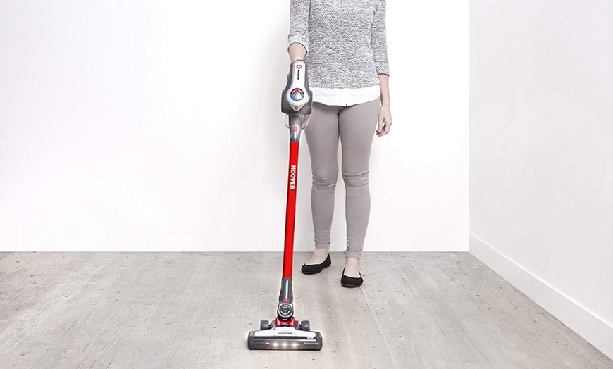 Image 19: Hoover Cordless Stick Vacuum