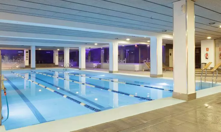 1 mes de acceso premium y circuito spa en Activa Club Nou Mestalla