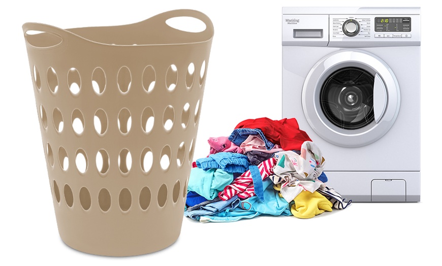 Image 4: 50L or 75L Laundry Basket