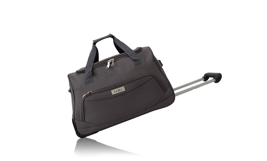 Image 17: Travel Bag with Wheels