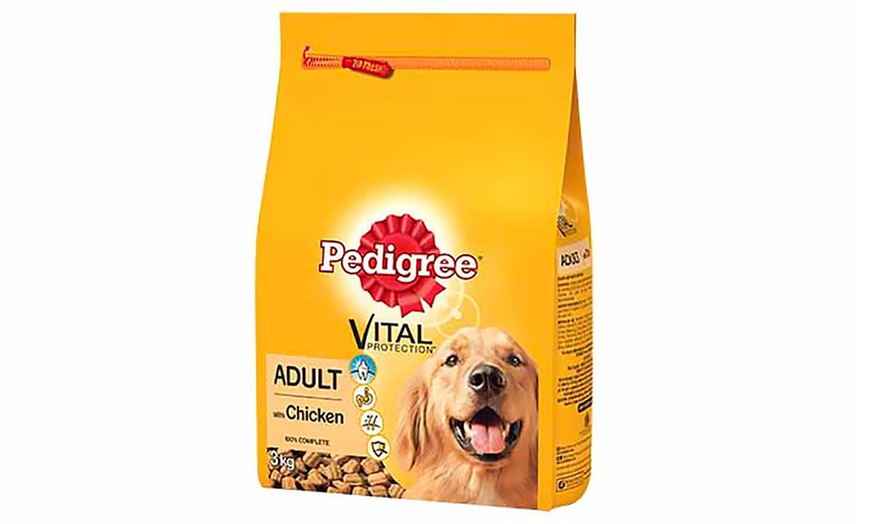 Image 2: Pedigree 48 Pouch or 9kg Complete