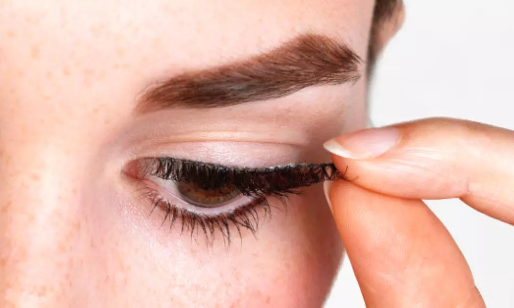 4x, 12x, 20x oder 24x 3D magnetische Wimpern - Primary Image