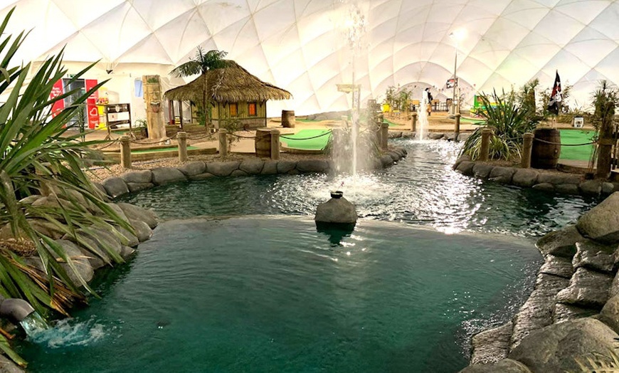 Image 7: 18 Holes of Adventure Golf for Two or Four People with Slush Drink 