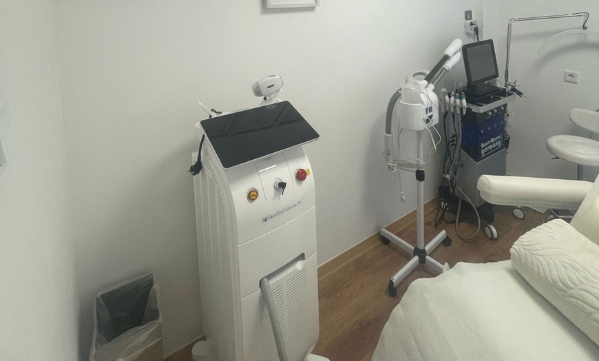 Image 2: 3 Sitzungen der Diodenlaser-Haarentfernung für 1 Person