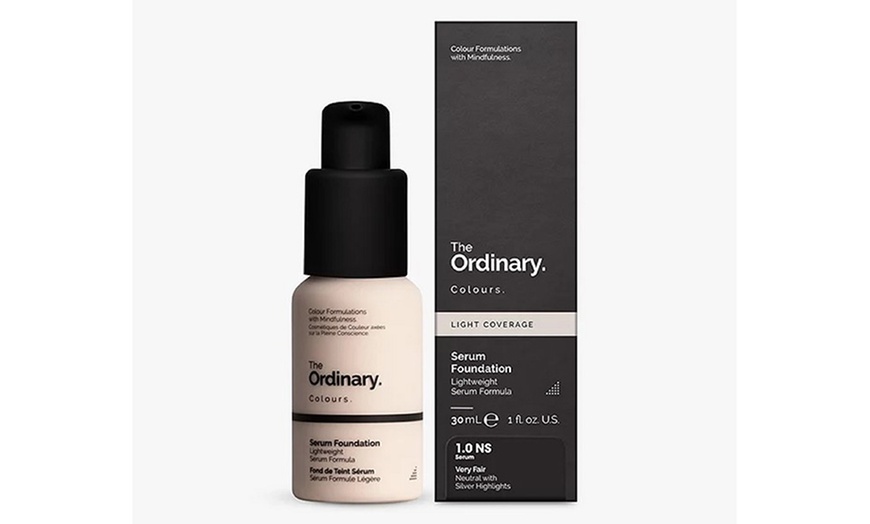 Image 24: 1 o 2 fondotinta Ordinary Coverage Foundation 