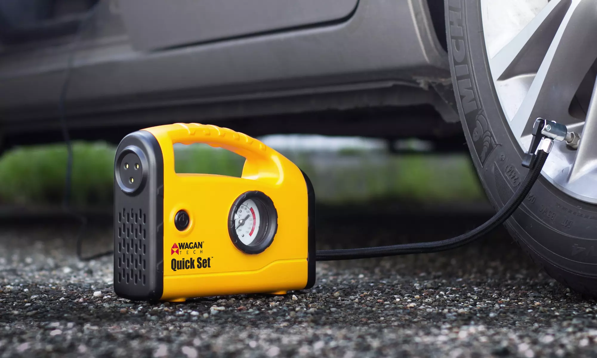 Wagan 12V Quick Set Air Compressor - Primary Image