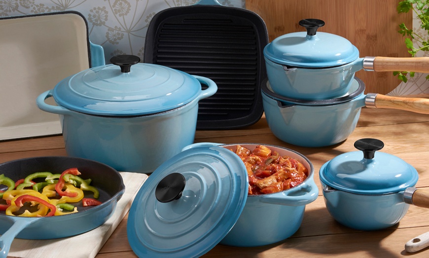 Image 21: Cooks Professional Cast Iron Set