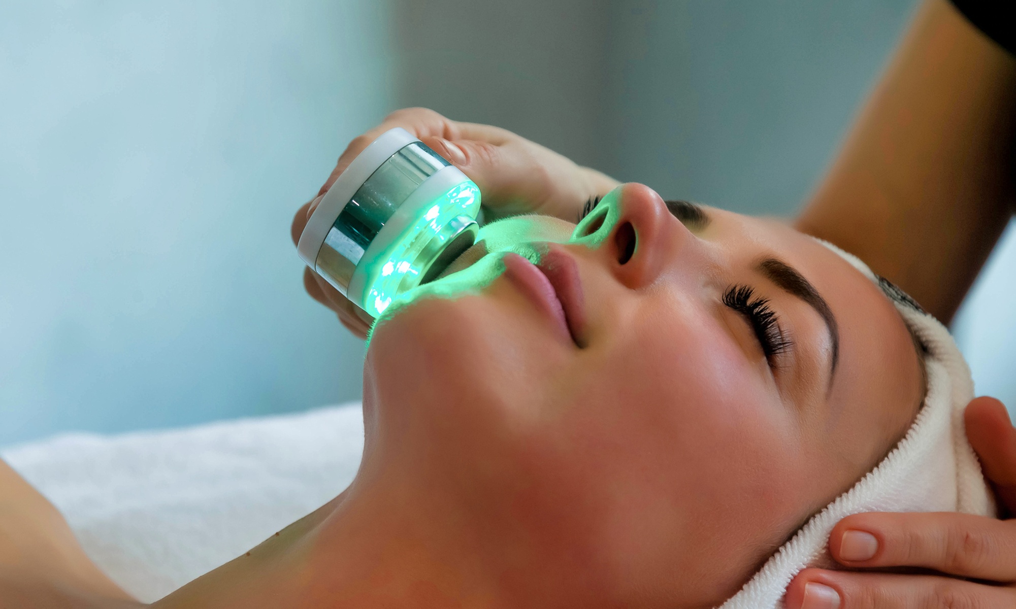 Facials with Exfoliation and Oxygen Mask for Radiant Skin