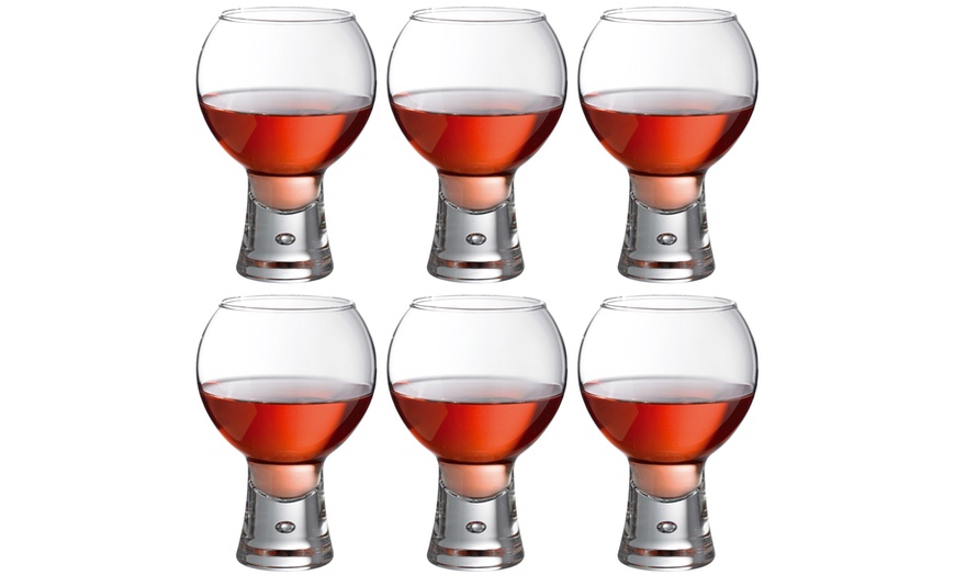 Image 5: Durobor Bubble Base Wine Glasses