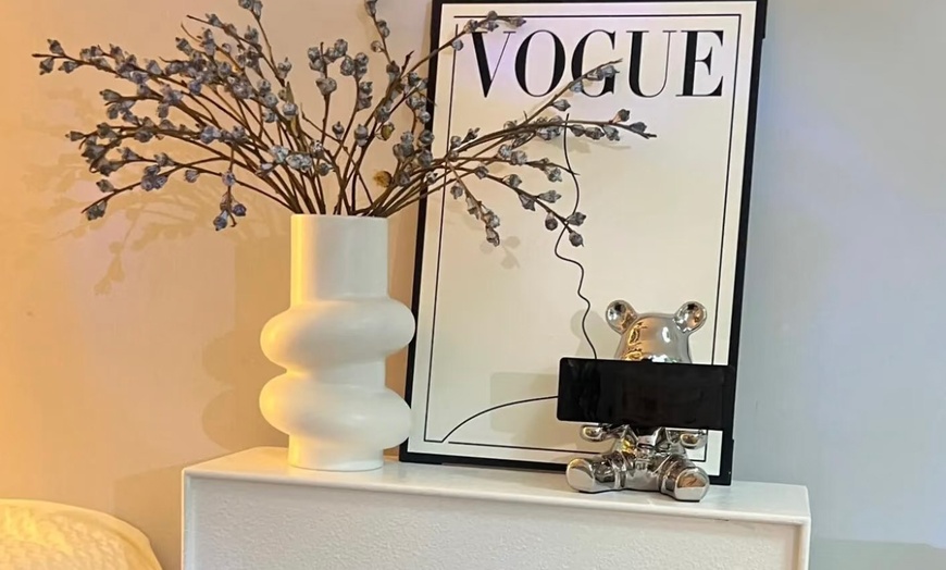 Image 3: Get 60, 80, 100, Or 120 Piece Eyelash Extension Sessions for 60-Minute