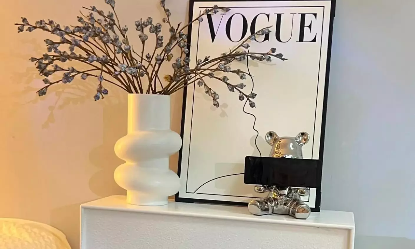 Get 60, 80, 100, Or 120 Piece Eyelash Extension Sessions for 60-Minute