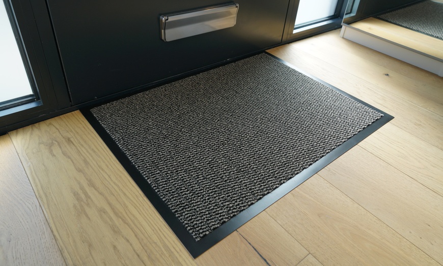 Image 19: Non-Slip Rubber Barrier Door Mat